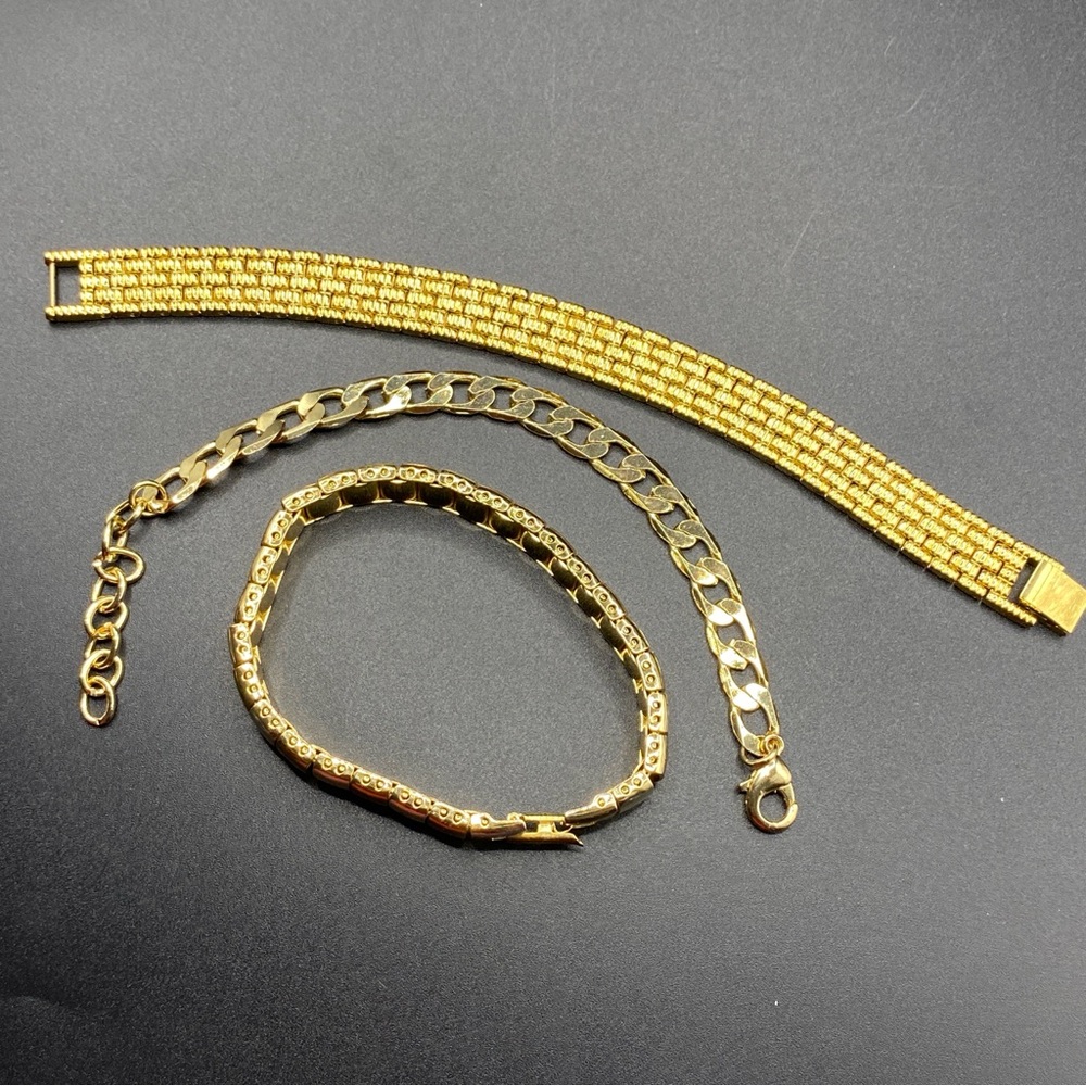 Gold Tone Bracelets Bundle Of Three - Picture 6 of 6